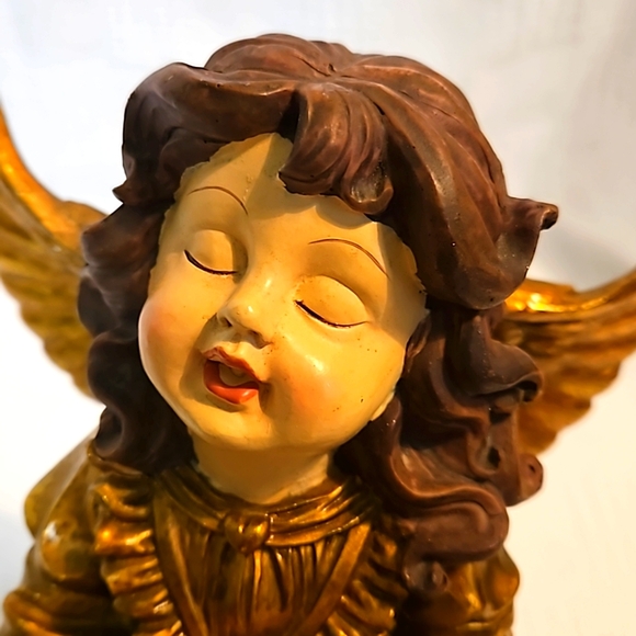 Vintage Ceramic Gold Angel  Singing Figurine Statue by MANN - Picture 3 of 8